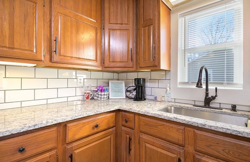 Siloam Springs House | Maverick House Downtown Siloam Springs