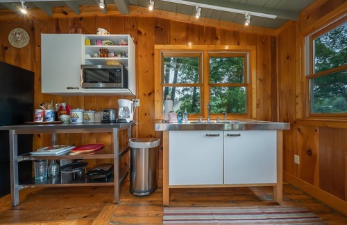 Lake Lure House | Max's Blue Lakeside Cottage | A Classic Lake Lure Getaway