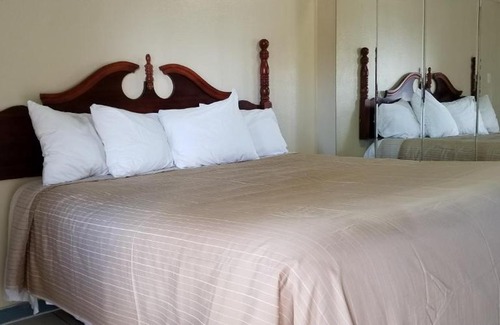 Central Southwest Hotel | Maxim III Motel
