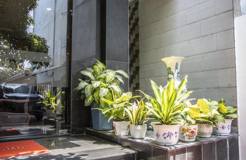 Thuan An Hotel | May Hotel