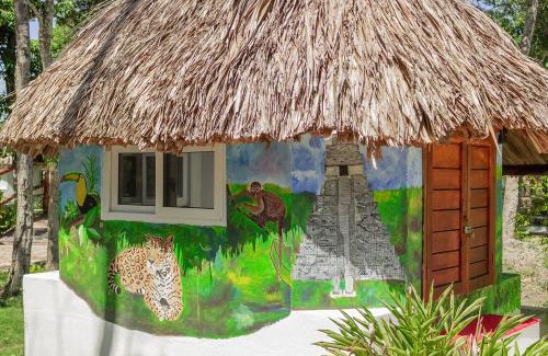 Flores Cabin | Mayagloo