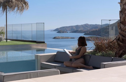 Bali Villa | Mayana Luxury Villa, an infinite blue experience, by ThinkVilla