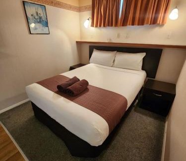 Tokoroa Hotel | Mayfair Court Motel