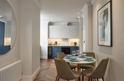 City of Westminster Apartment | Mayfair – Peterson House