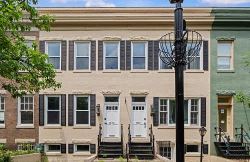Old Town Alexandria House | Mayflower Hospitality 4B Retreat- Old Town, VA
