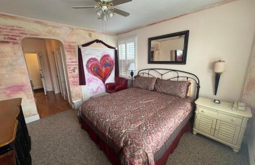Lower Nob Hill Hotel | Mayflower Hotel