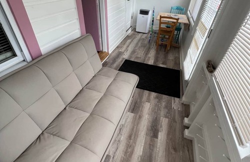Plymouth House | Mayflower*sleeps 5*near beach*firepit*outdoor shwr*grill