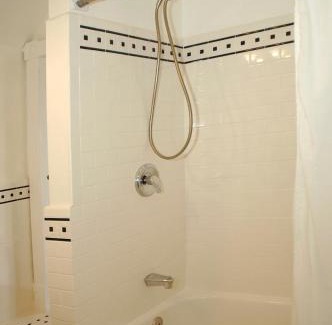 Downtown Historic District House | MayLi Place Luxury King Suite Downtown St Augustine