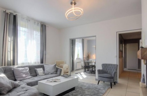 Carcans House | Mayne Pauvre by Interhome
