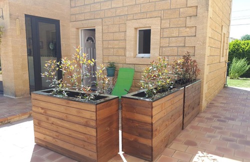 Saint-Quentin-la-Poterie Bed & Breakfast | Mazet des lavandes