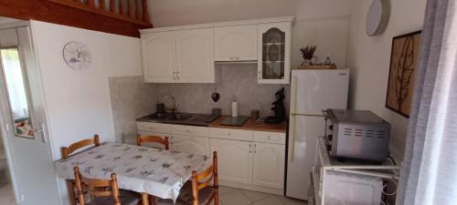 Saint-Martin-de-Bromes House | Mazet provençal Gorges du Verdon 4 personnes