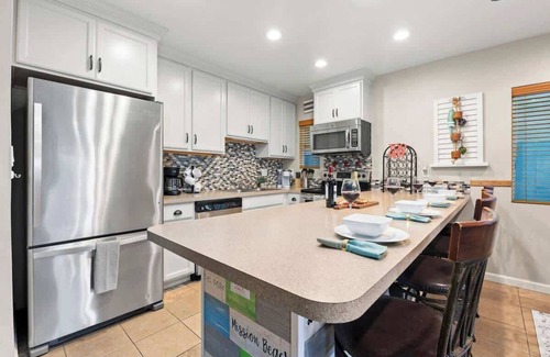 San Diego House | MB Rooftop Deck and BBQ Patio House + 2 parking!