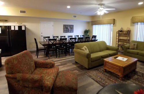 Myrtle Beach Condo | MBV 6Br/5Ba - 302B