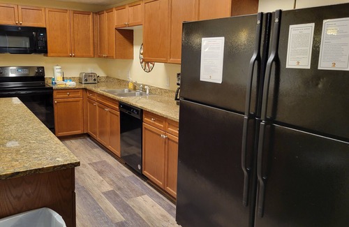 Myrtle Beach Condo | MBV 6Br/5Ba - 302B