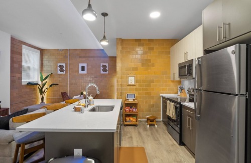 LaSalle Park Apartment | MC Suite - Central 1BD Apt 5 mins to downtown STL