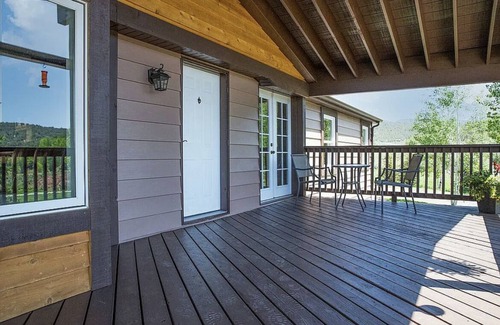 Burns House | McCoy Mountain Hideaway
