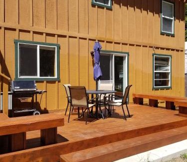 Tahoma House | McKinney Estate w Roof Deck Beach & Hike