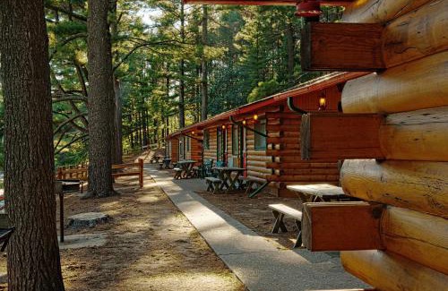 Wisconsin Dells Resort | Meadowbrook Resort