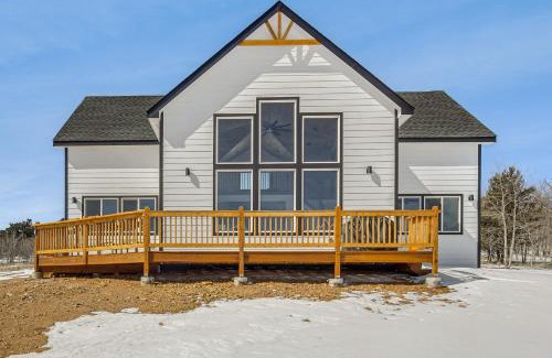 Indian Mountain House | Meadowlark Mountain Club with Views of the Rockies