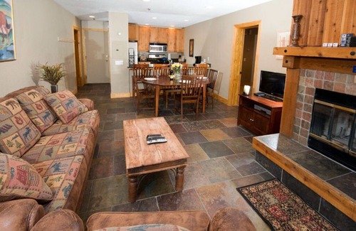 Kirkwood Apartment | Meadows Region - 1BR Central to Lifts & Activities