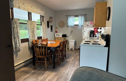 Ephraim Cottage | Meadowview III @Ephraim Beach on Ephraim Village Cottages Resort