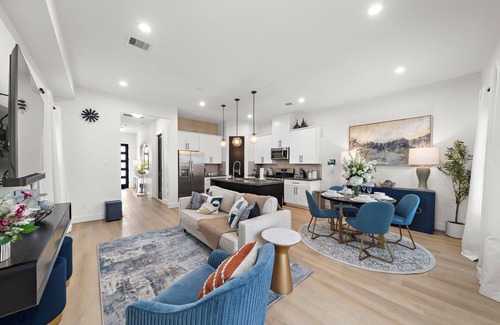 OST - South Union House | Med Center Retreat Near Downtown | Games WiFi Desk