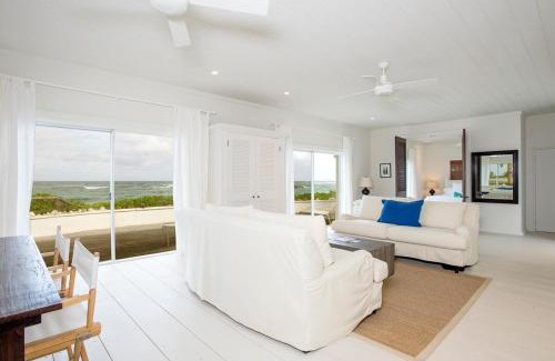 Governor's Harbour House | Med Point home
