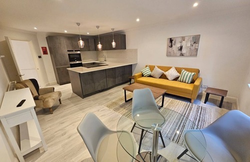 Waterloo Apartment | Medern 2 Bedroom Apartment - St Paul's London