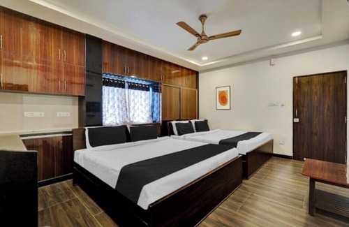 Nellore Hotel | MEDI KONDA GRAND