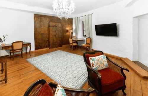 Montreux Apartment | Medieval apartment Juliette