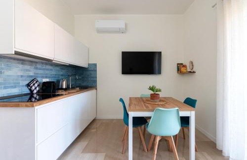 Quartiere XXXIV Lido di Ostia Levante Apartment | MediterraneaHouse Train Close By