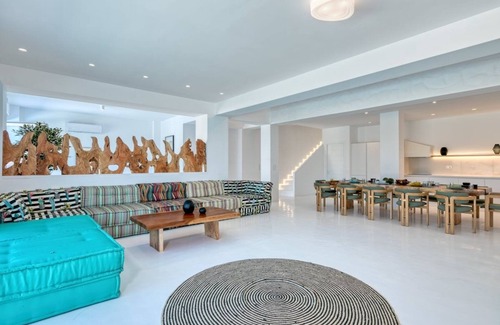 Ftelia Villa | Mega Mansion II - Six Bedroom Villa Sleeps 13 - Walking distance from the beach