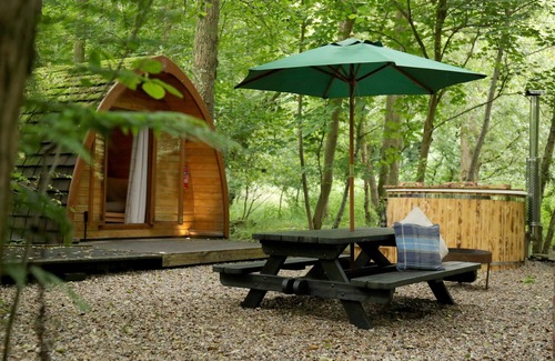 Aldborough Cabin | Mega Pod w/Wood Fired Hot Tub (Deer's Glade)