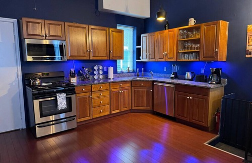 Union City Apartment | Mega Trade Stunning View - APT 3-4 Combination