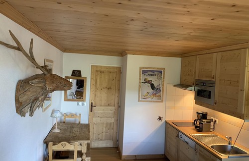 Megeve Apartment | Megève - Apartment 2 bed. (near center) - Wifi - Parking at the foot of the slopes