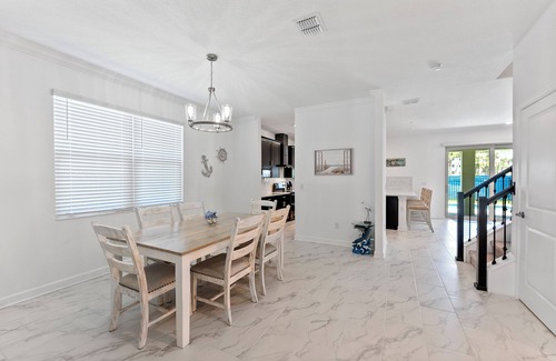 Melbourne Beach House | Mel Beach Turtle Themed House- Private pool, spa & beach access!