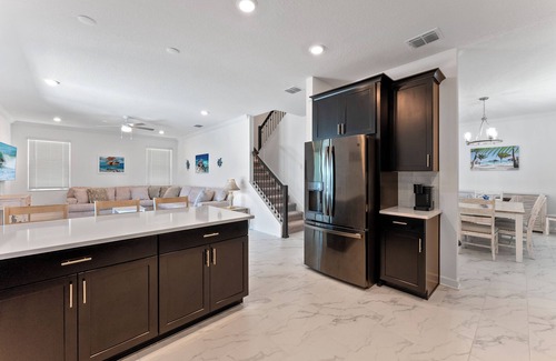 Melbourne Beach House | Mel Beach Turtle Themed House- Private pool, spa & beach access!