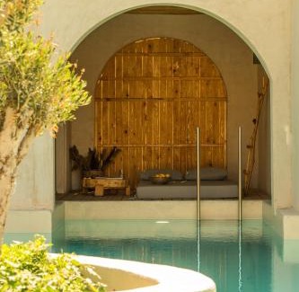 Chrisi Akti Hotel | Meli Suites Isle - Adults Only