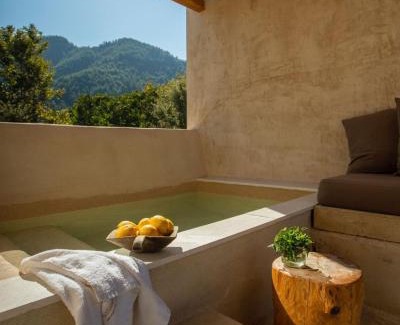 Chrisi Akti Hotel | Meli Suites Isle - Adults Only