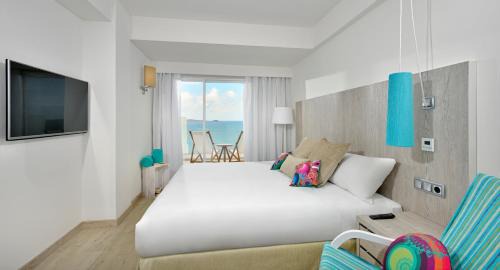 Santa Eulalia del Rio Hotel | Melia Ibiza - Adults Only