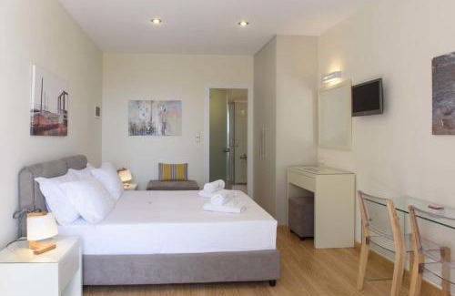 Karfas Apartment | Melia Sol Art Studios