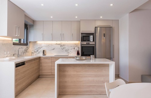Agia Villa | Meliti Luxury Villa┃Luxury Maisonette with Seaview and Pool