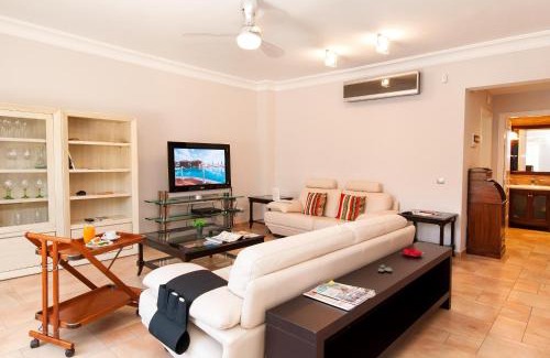 Costa Meloneras Villa | Meloneras Hills 16 With Pool by VillaGranCanaria