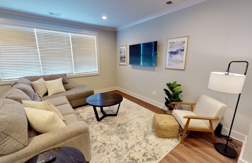 Melrose Apartment | Melrose Flats ★ Minutes from 12th South & Downtown Unit 202