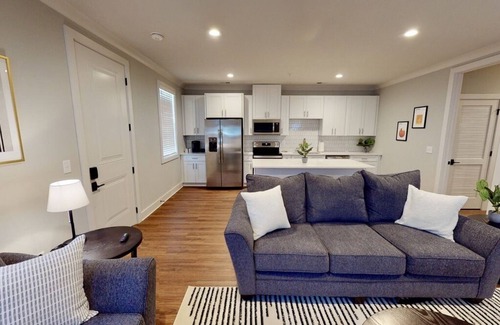Melrose Apartment | Melrose Flats ★ Minutes from 12th South & Broadway Unit 201