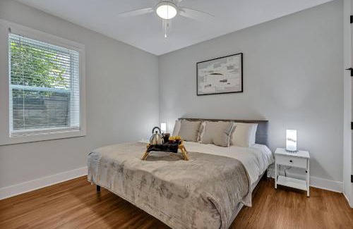Melrose House | Melrose Mezzo - 5 mins to Broadway - Rooftop