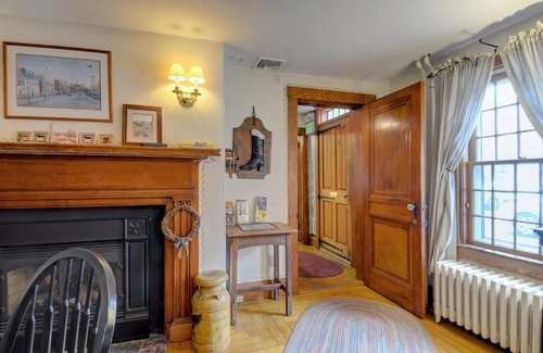 Newport Hotel | Melville House Newport