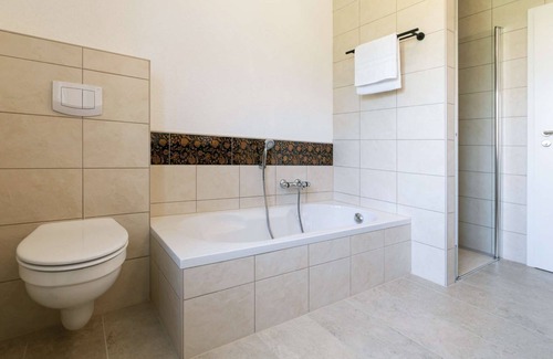Bischofsheim an der Rhon Hotel | Memory 03 - Holiday apartment (approx. 52 m²) with balcony on the 1st floor for max. 4 persons