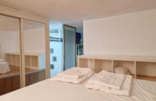 Ibiza Apartment | Menéndez Pelayo, loft junto al Retiro