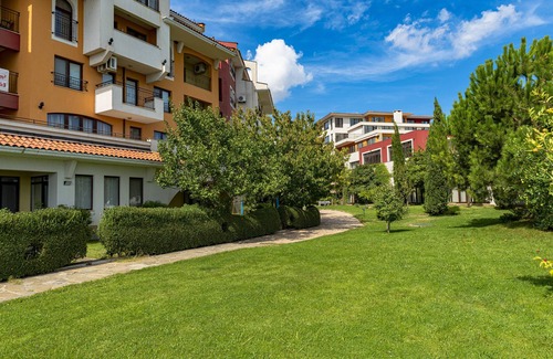 Aheloy Apartment | MENADA * MARINA Cape * Classic studio, Pool view